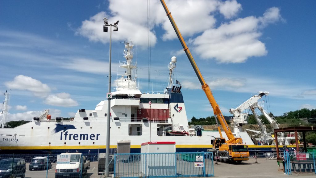 Armor Manutention Services Levage Manutention Industrielle Finistère